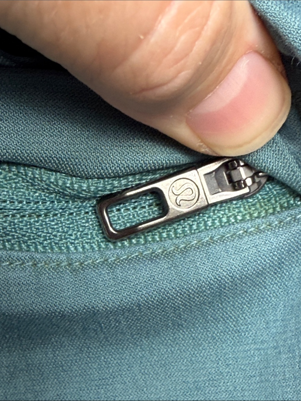 Lululemon Commission‎ Short 7" *Dye
In Washed Aquatic Green. - Picture 8 of 10